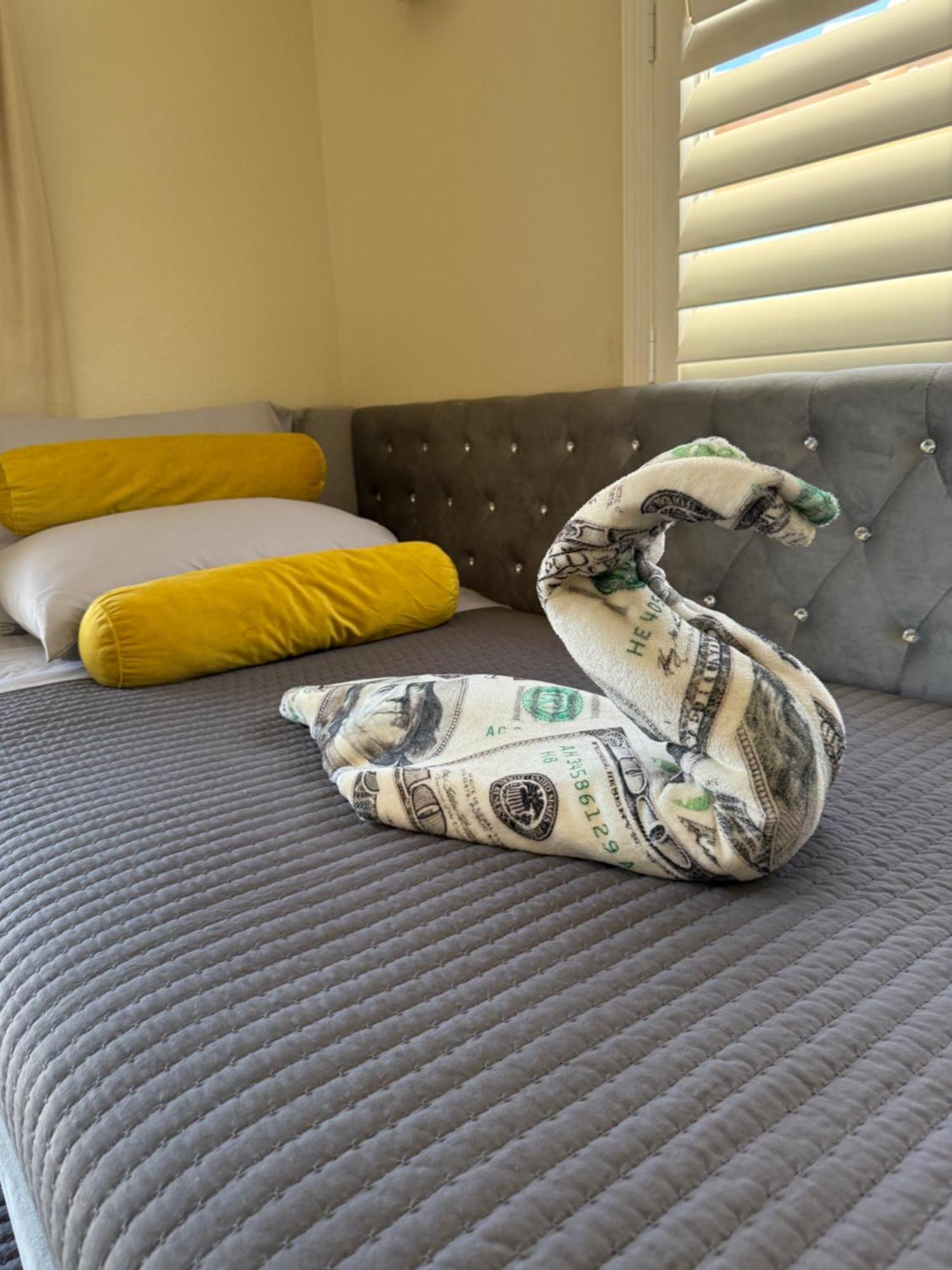 Fragrant Finnish Sauna & Cozy Pool With French 3Br Las Vegas Esterno foto